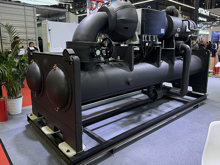 磁気浮上ターボ冷凍機ユニット